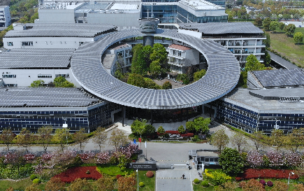 上海太阳能工程技术研究中心